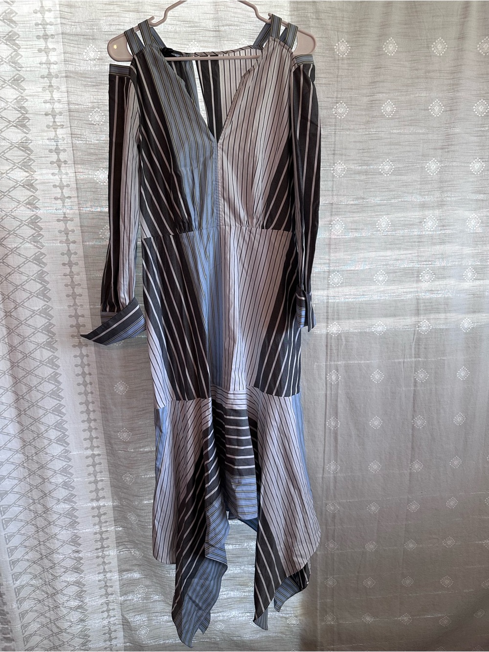 BCBGMaxAzria Black and White Asymmetrical Cold-Shoulder Maxi Dress
